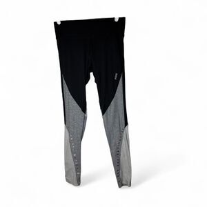VS Pink Yoga Leggings Size Sm Black White Grey